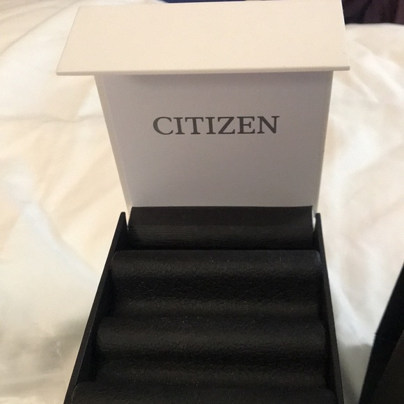 Citizen | Accessories | New Citizen Easy Reader Gold Watch | Poshmark